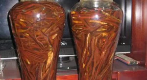 Hướng dẫn cách ngâm rượu sâm cau đỏ tác dụng tốt cho sức khỏe