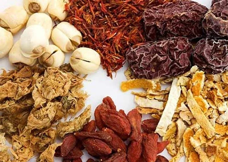 thao duoc ngam ruou dinh lang