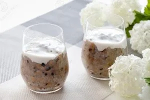 Khám phá 3 cách nấu chè đậu trắng mềm thơm không bị sượng