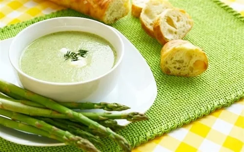 Đồ ăn sáng nhanh gọn - cháo yến mạch măng tây thơm ngon