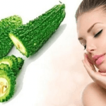 Bí quyết trị dị ứng da mặt bằng khổ qua đang được chia sẻ cực mạnh