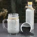 Sữa mè đen có tác dụng gì? Cách làm sữa mè đen sánh mịn