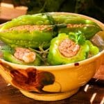 Hướng dẫn cách nấu canh khổ qua nhồi thịt ai ăn cũng mê