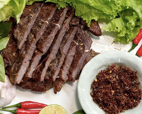 Bò một nắng ẩm thực Gia Lai