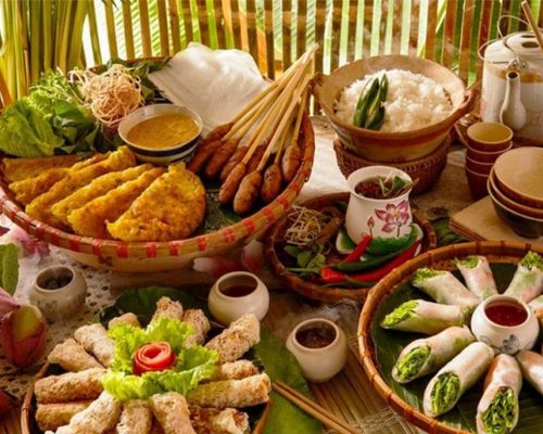[ Top ] Khám phá ẩm thực Đà Nẵng với vô vàn món ăn ngon