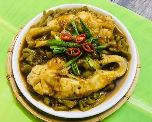 Dưa gang kho cá nhồng