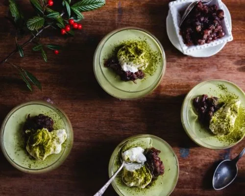 pudding đậu đỏ trà xanh